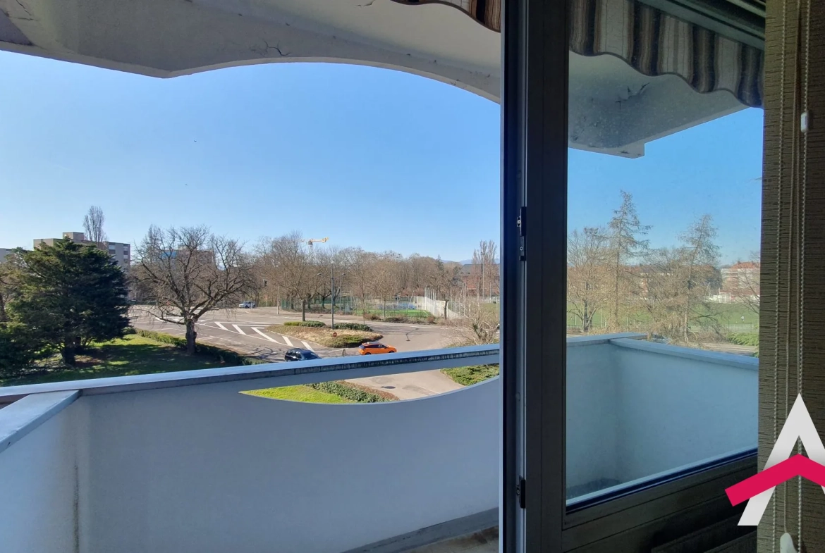 Appartement 5 pièces avec balcon, loggia et garage à Mulhouse - 97,5 m² 
