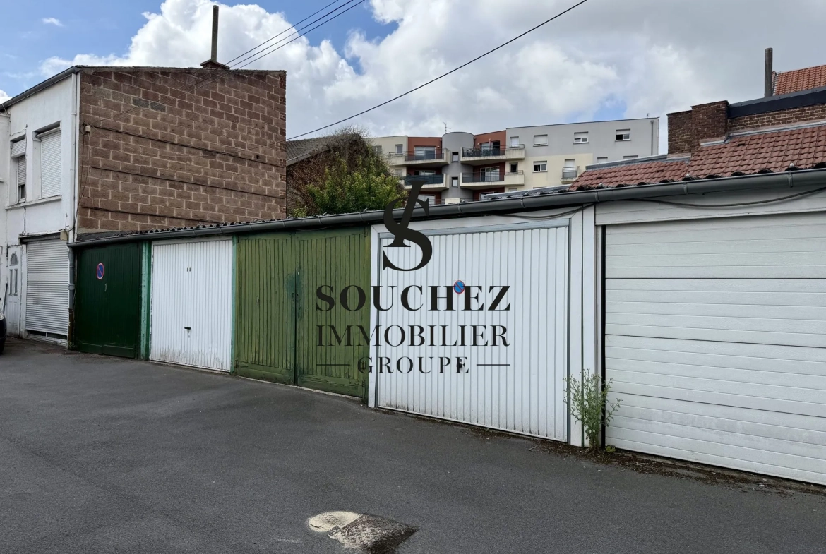 Maison ancienne centre-ville de Lens avec 3 chambres, garage et jardin 
