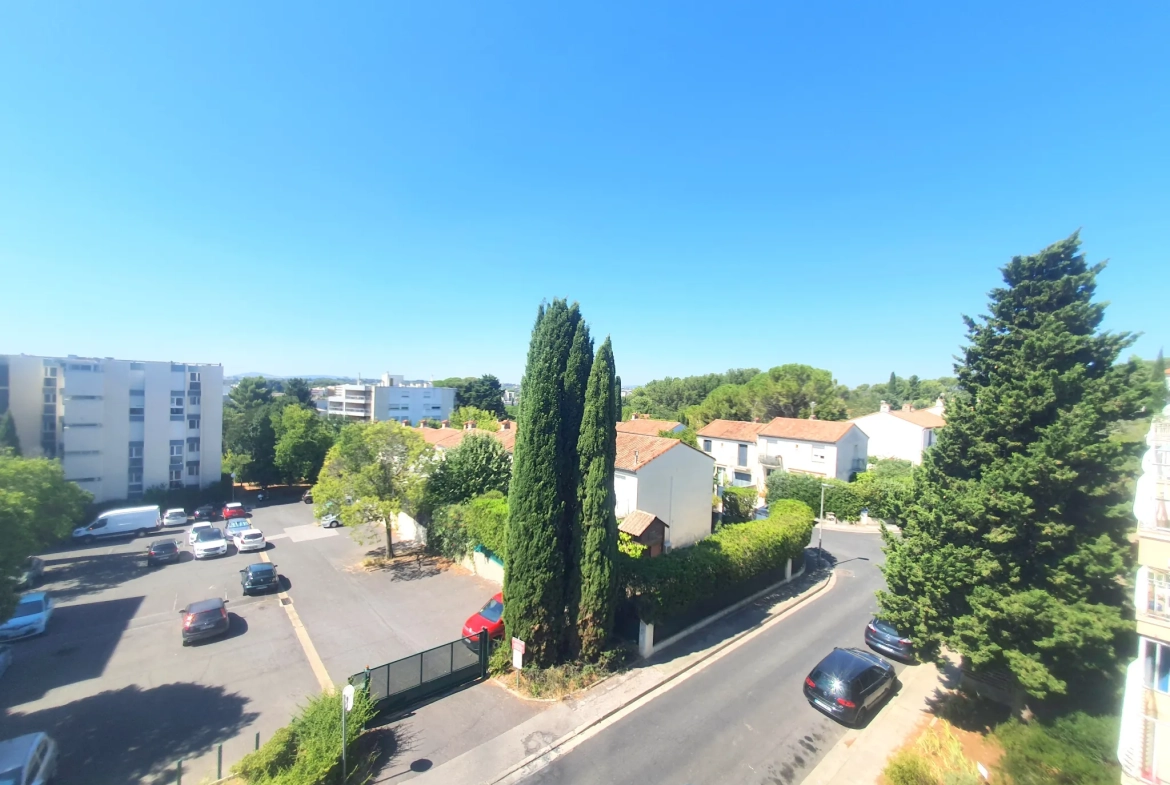 Appartement T3 de 60 m² avec terrasse à Montpellier Aiguelongue 