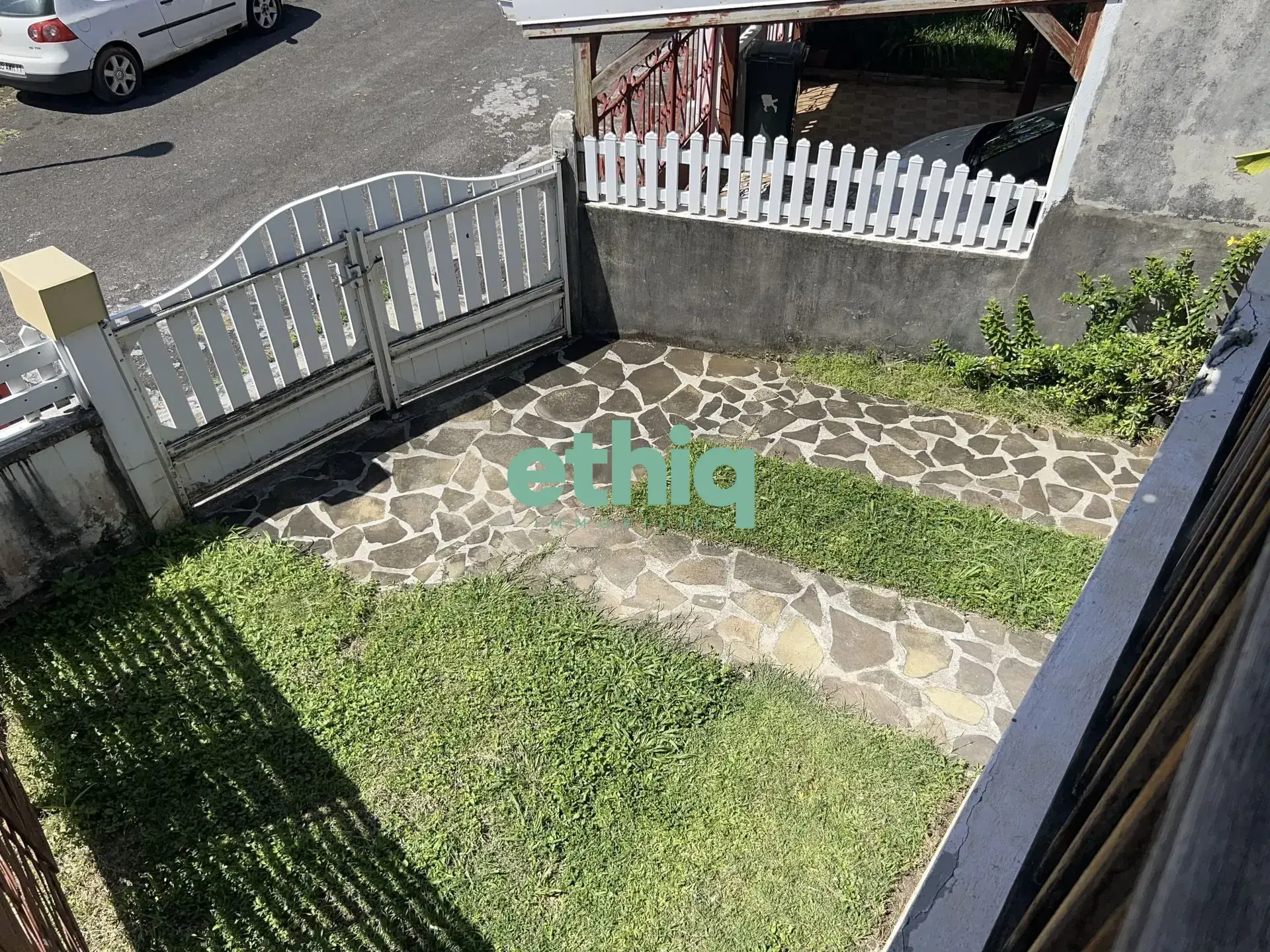 Maison en duplex à Capesterre-Belle-Eau de 132 m² avec grand potentiel 