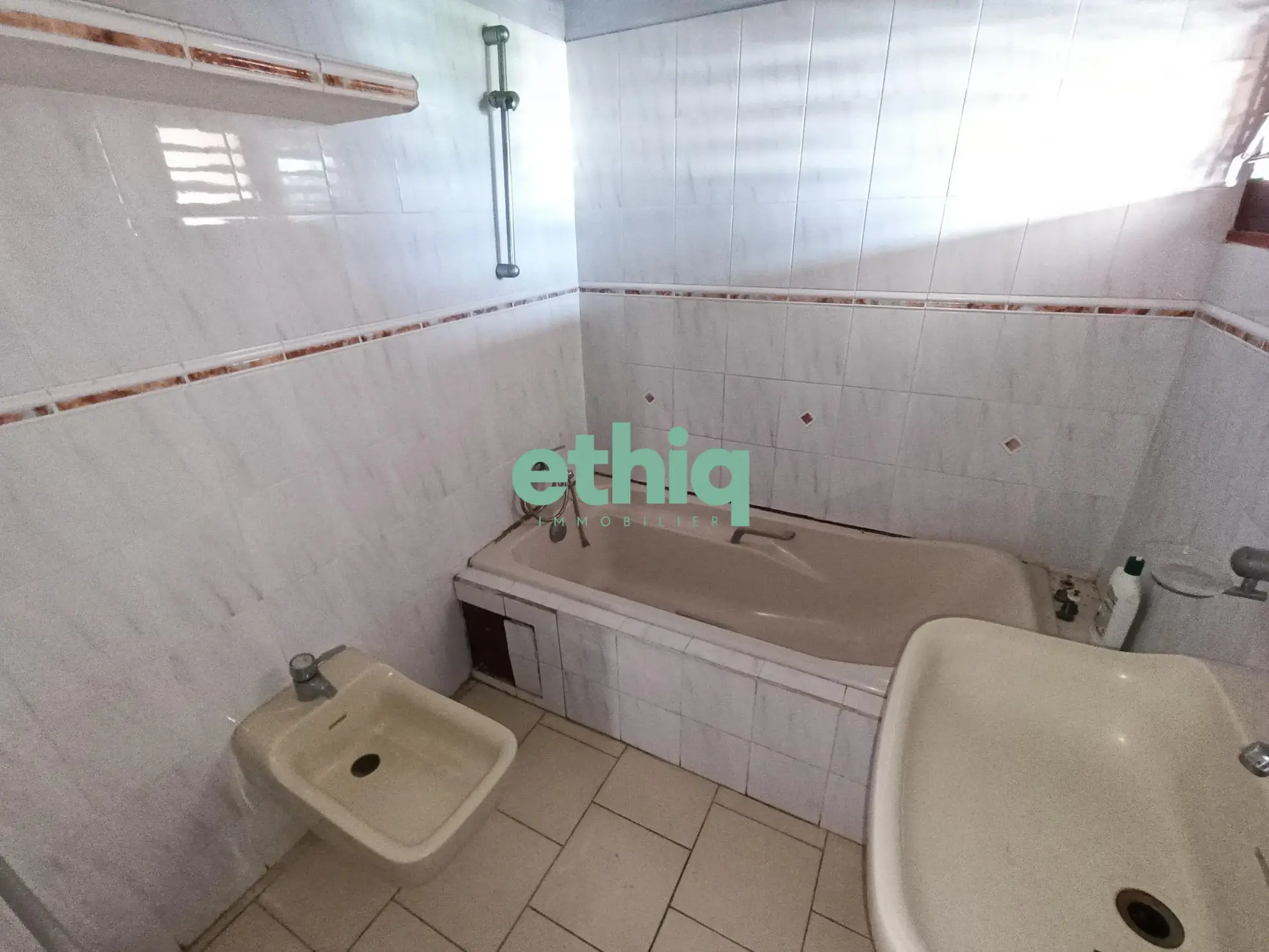 Maison en duplex à Capesterre-Belle-Eau de 132 m² avec grand potentiel 