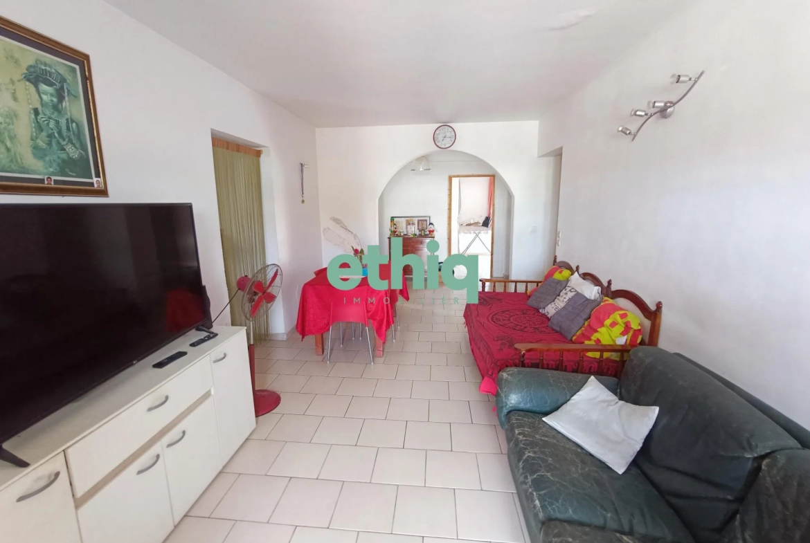 Maison en duplex à Capesterre-Belle-Eau de 132 m² avec grand potentiel 