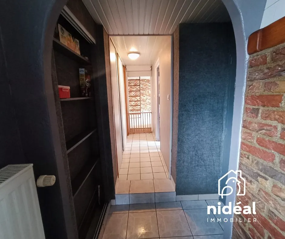 À vendre maison familiale 6 chambres à Mazinghien, proche du Cateau Cambrésis 