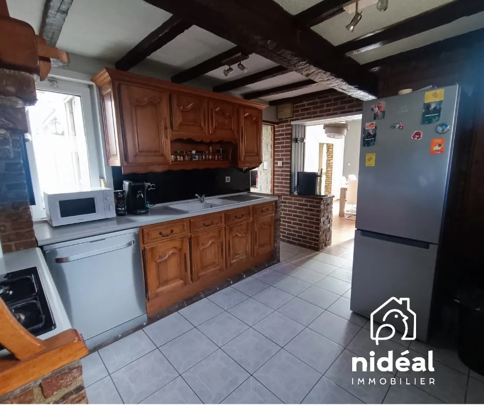 À vendre maison familiale 6 chambres à Mazinghien, proche du Cateau Cambrésis 