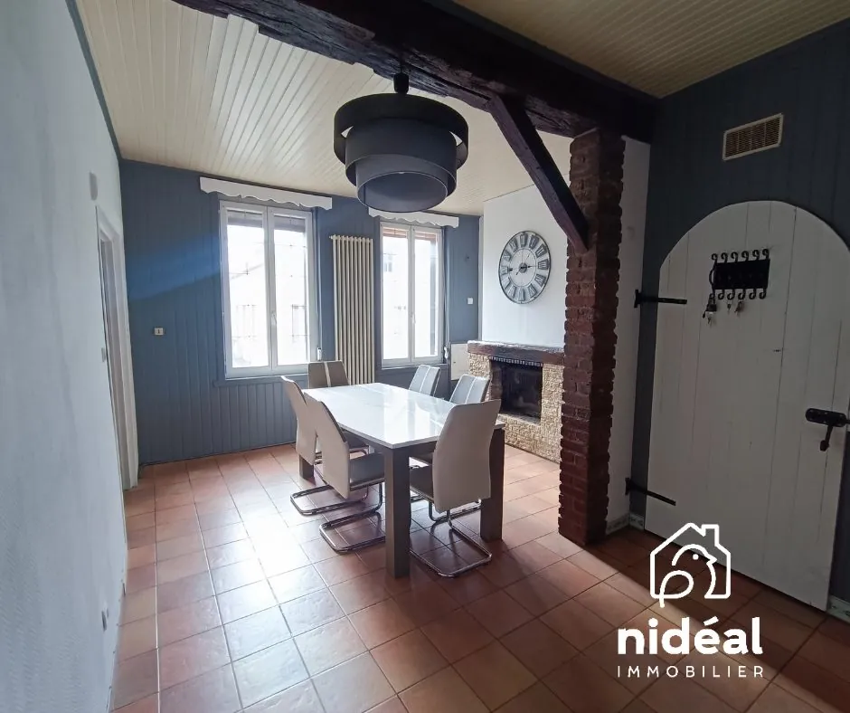 À vendre maison familiale 6 chambres à Mazinghien, proche du Cateau Cambrésis 