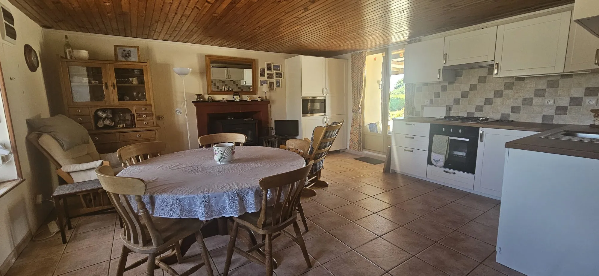 Maison 1 -pièce principale Ensemble immobilier de deux maisons bretonnes avec terrain et potentiel d'investissement 