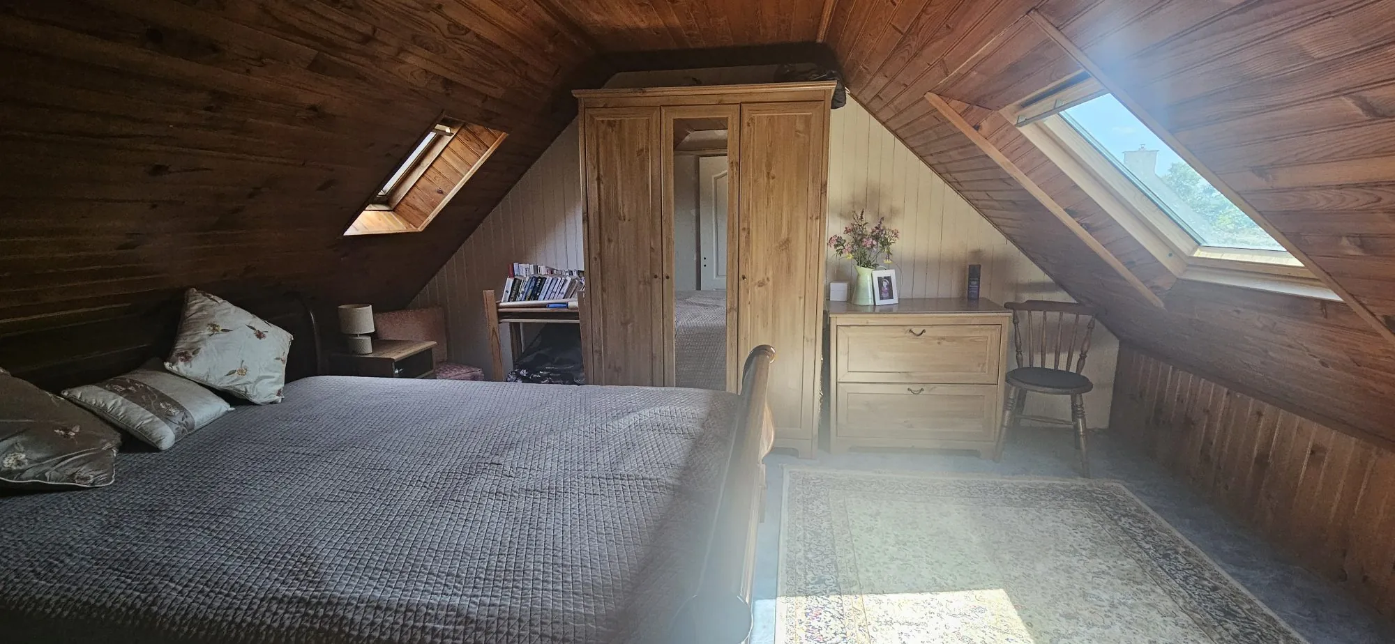 Maison 1 - chambre Ensemble immobilier de deux maisons bretonnes avec terrain et potentiel d'investissement 