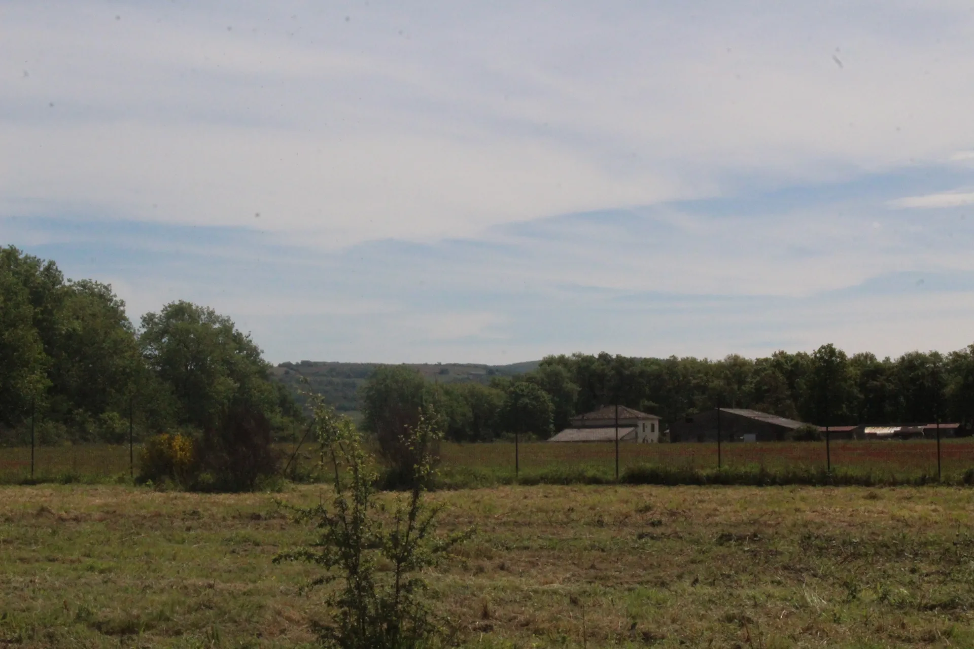 Terrain constructible de 1881 m² à Puygaillard de Quercy, au calme 