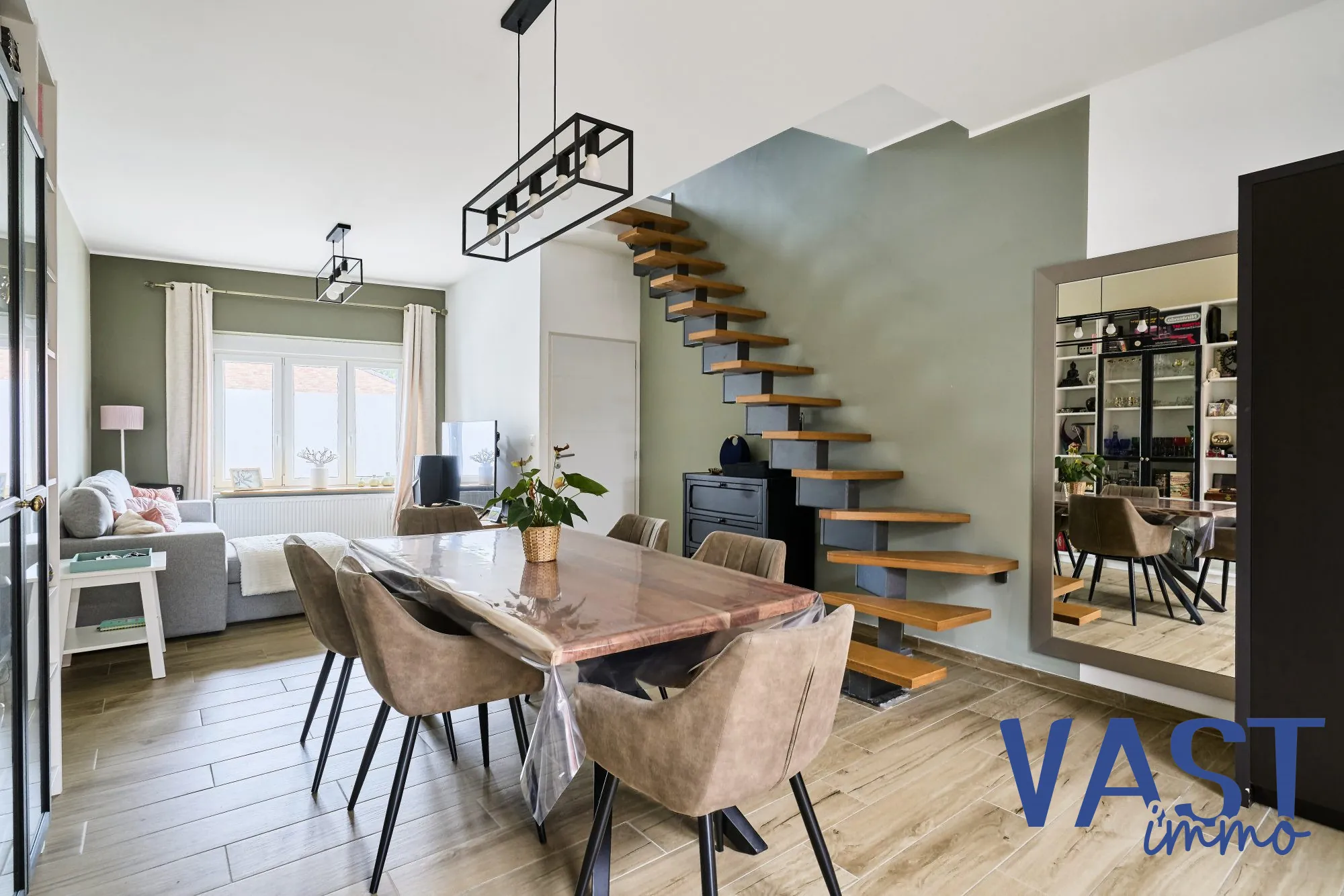 Maison 4 chambres meublée avec jardin à Tourcoing - Immobilier clé en main 