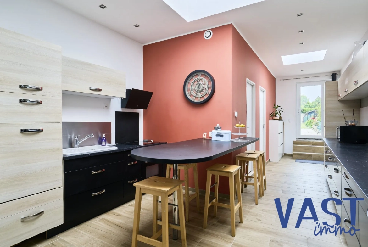 Maison 4 chambres meublée avec jardin à Tourcoing - Immobilier clé en main 
