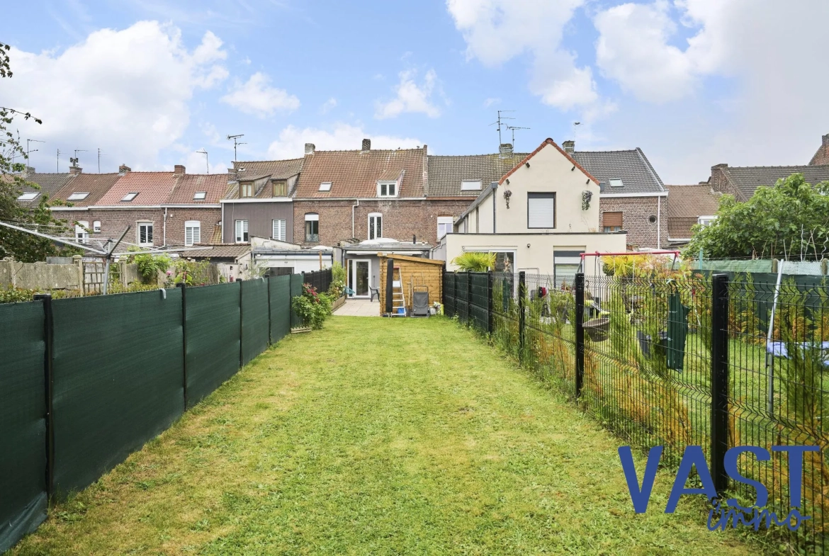 Maison 4 chambres meublée avec jardin à Tourcoing - Immobilier clé en main 
