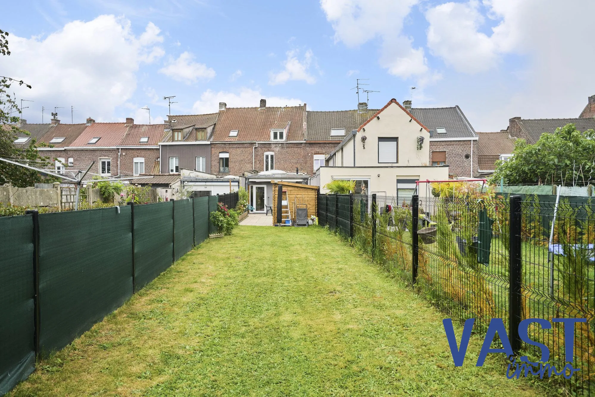 Maison 4 chambres meublée avec jardin à Tourcoing - Immobilier clé en main 