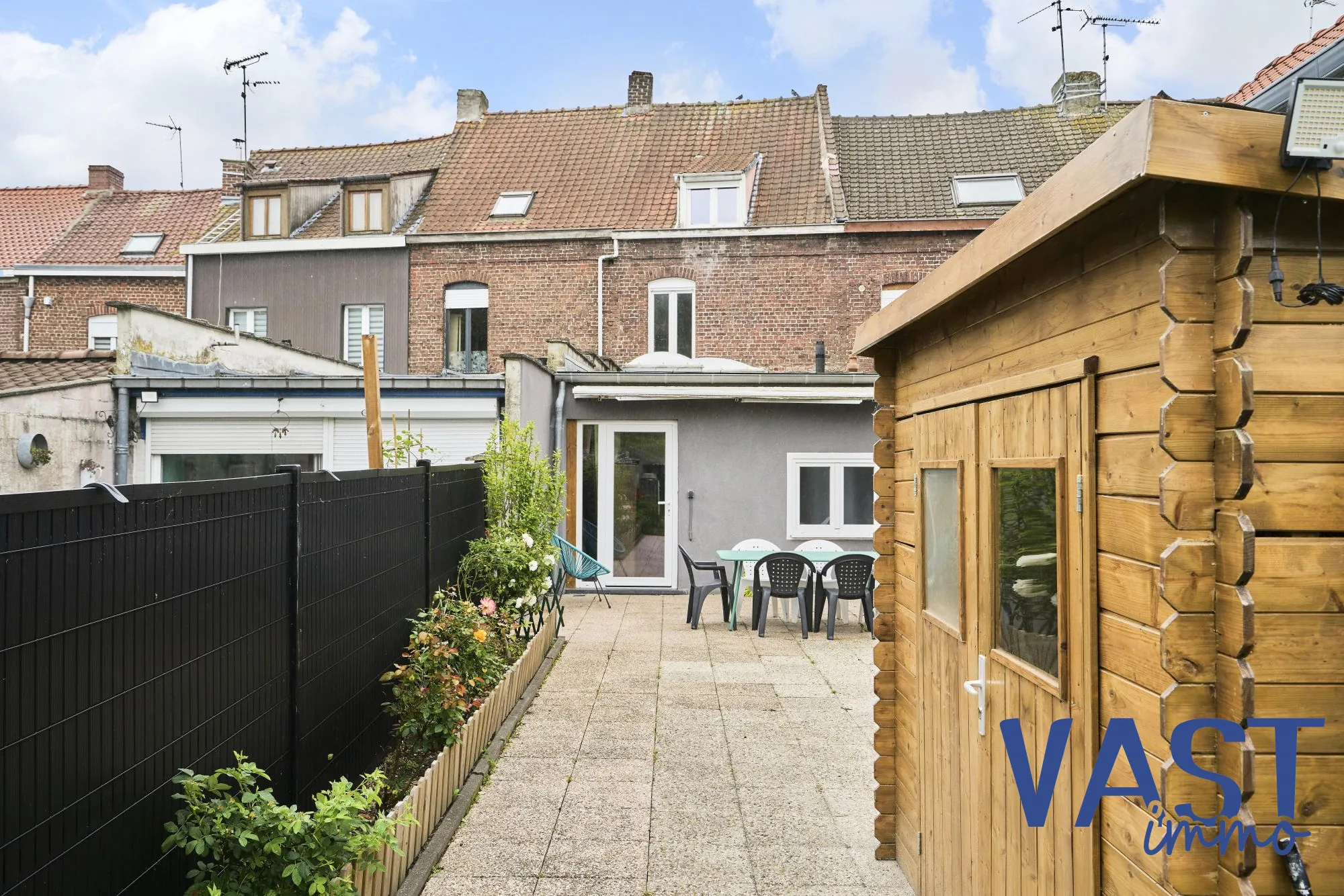 Maison 4 chambres meublée avec jardin à Tourcoing - Immobilier clé en main 
