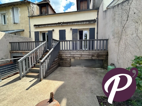 Maison à vendre à Bergerac avec 4 chambres, jardin et proximité des écoles et transports