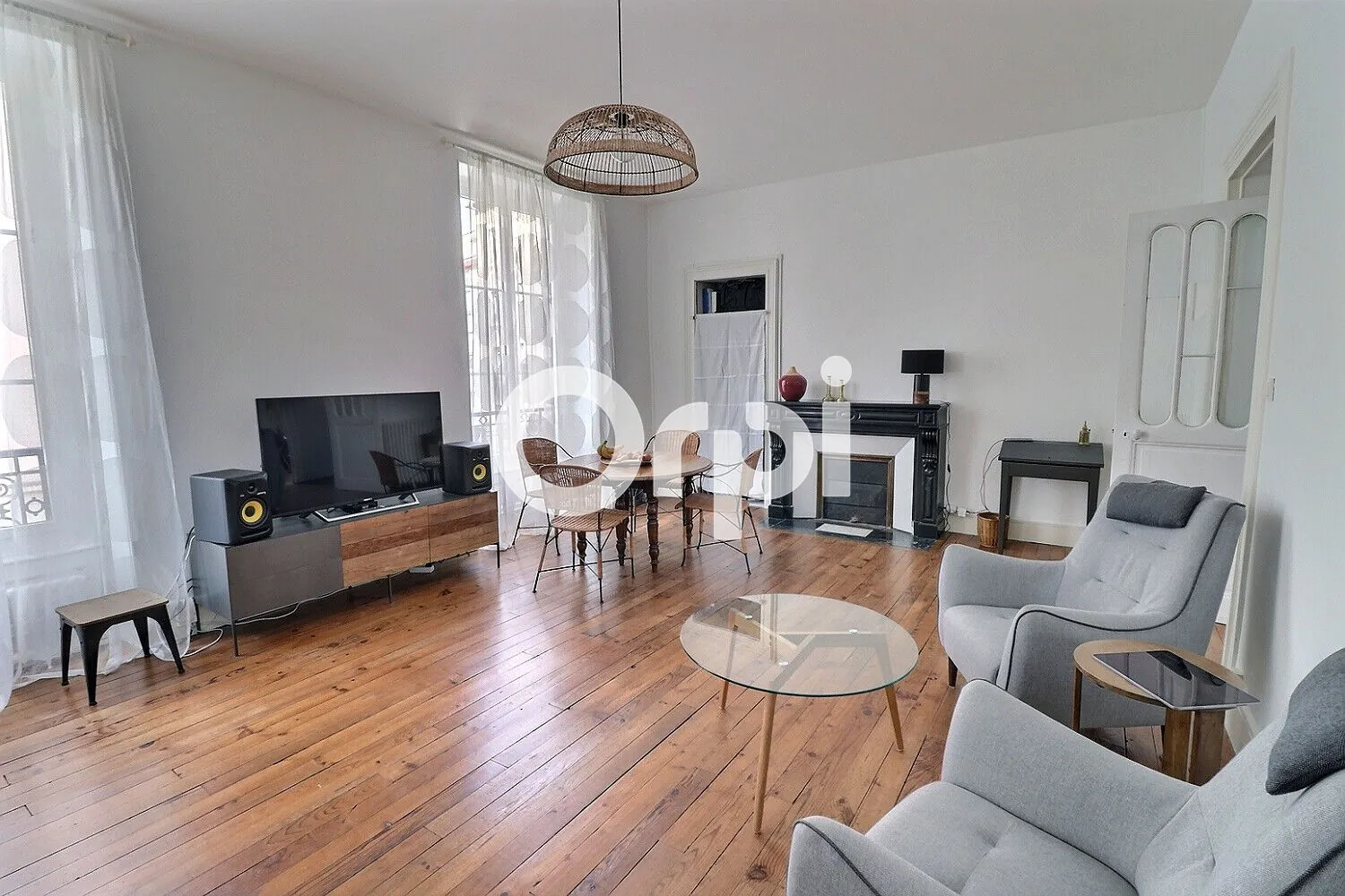 Appartement 112 m² avec balcon proche Parc Lawrence à Pau - Exclu 