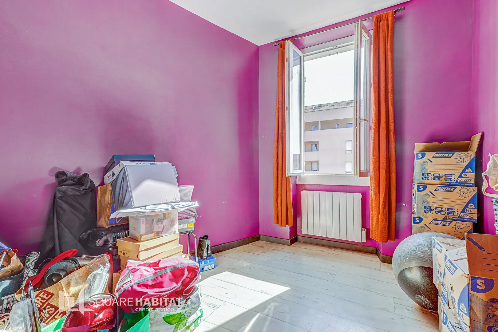 Appartement T2 Marseille avec vue imprenable dans le quartier des Chutes-Lavie 