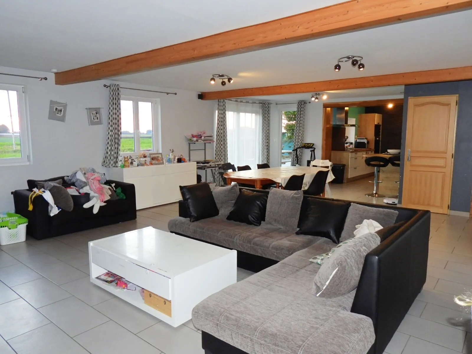 Longère à la campagne à proximité de Fécamp et Goderville, 150m² rénovés, terrain 2256m² 