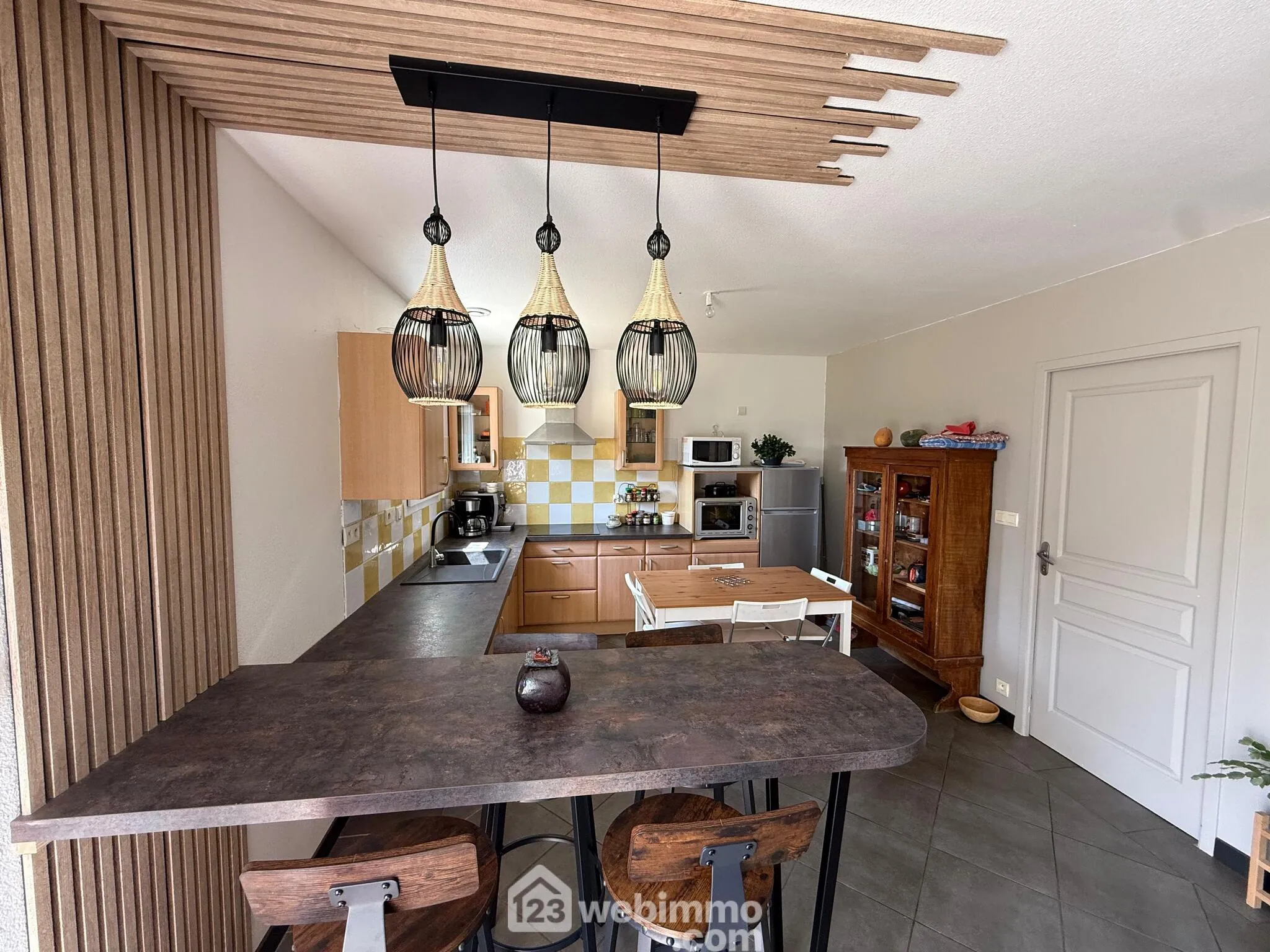 Maison de plain-pied de 92 m² au Champ-Saint-Père, proche plages et commodités 