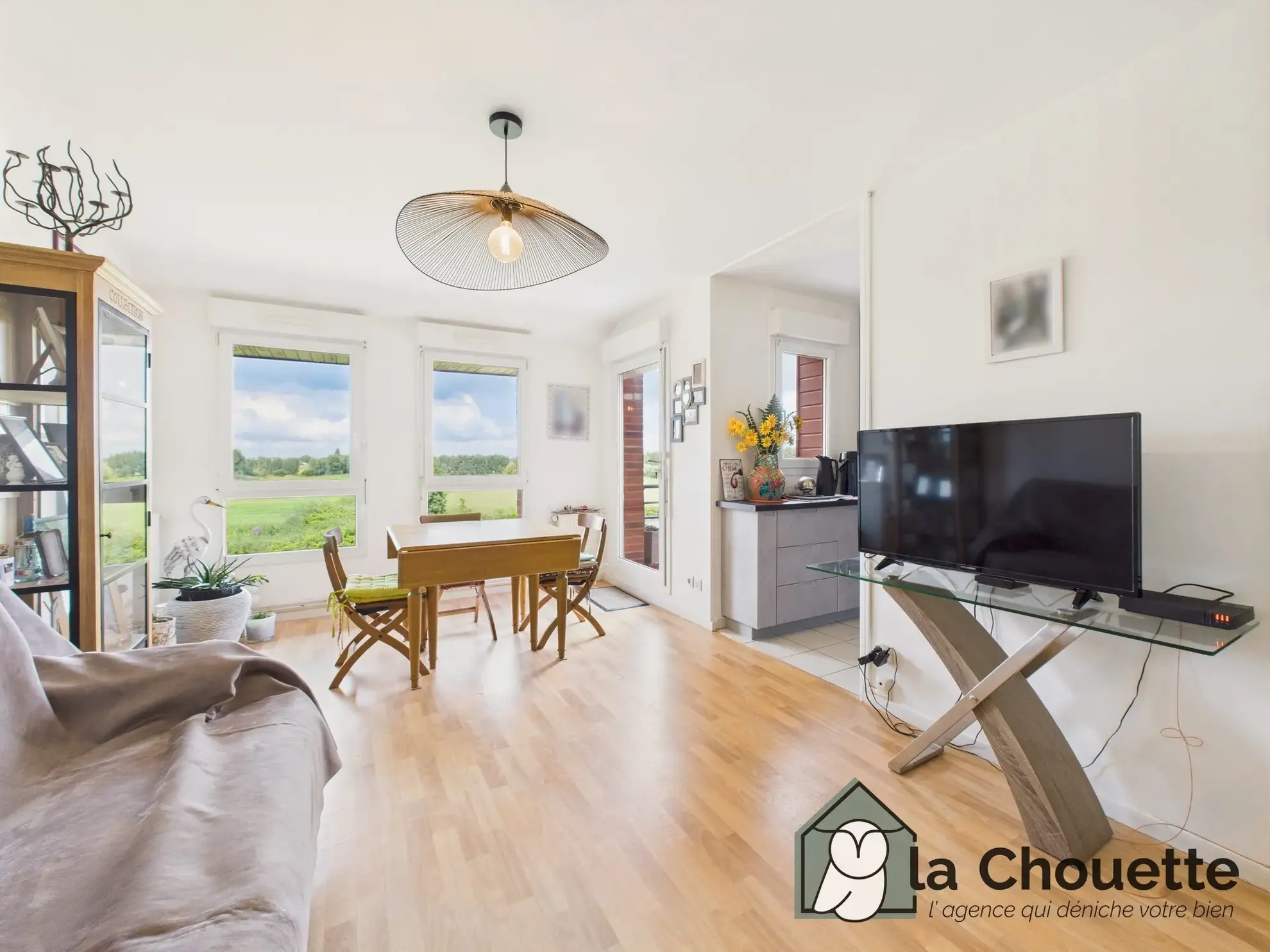 Studio en vente à Frelinghien avec balcon, parking privé et cave 