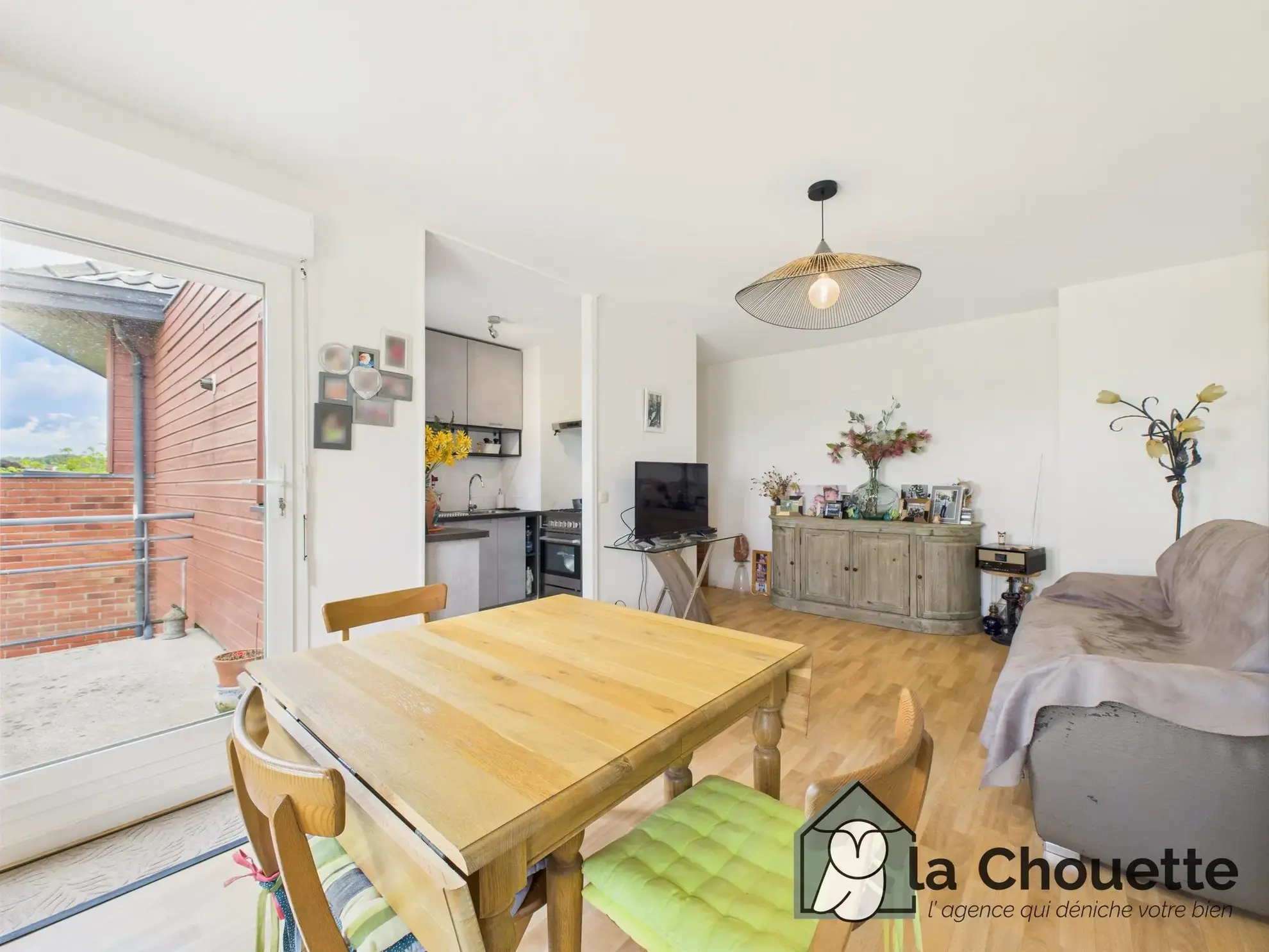 Studio en vente à Frelinghien avec balcon, parking privé et cave 