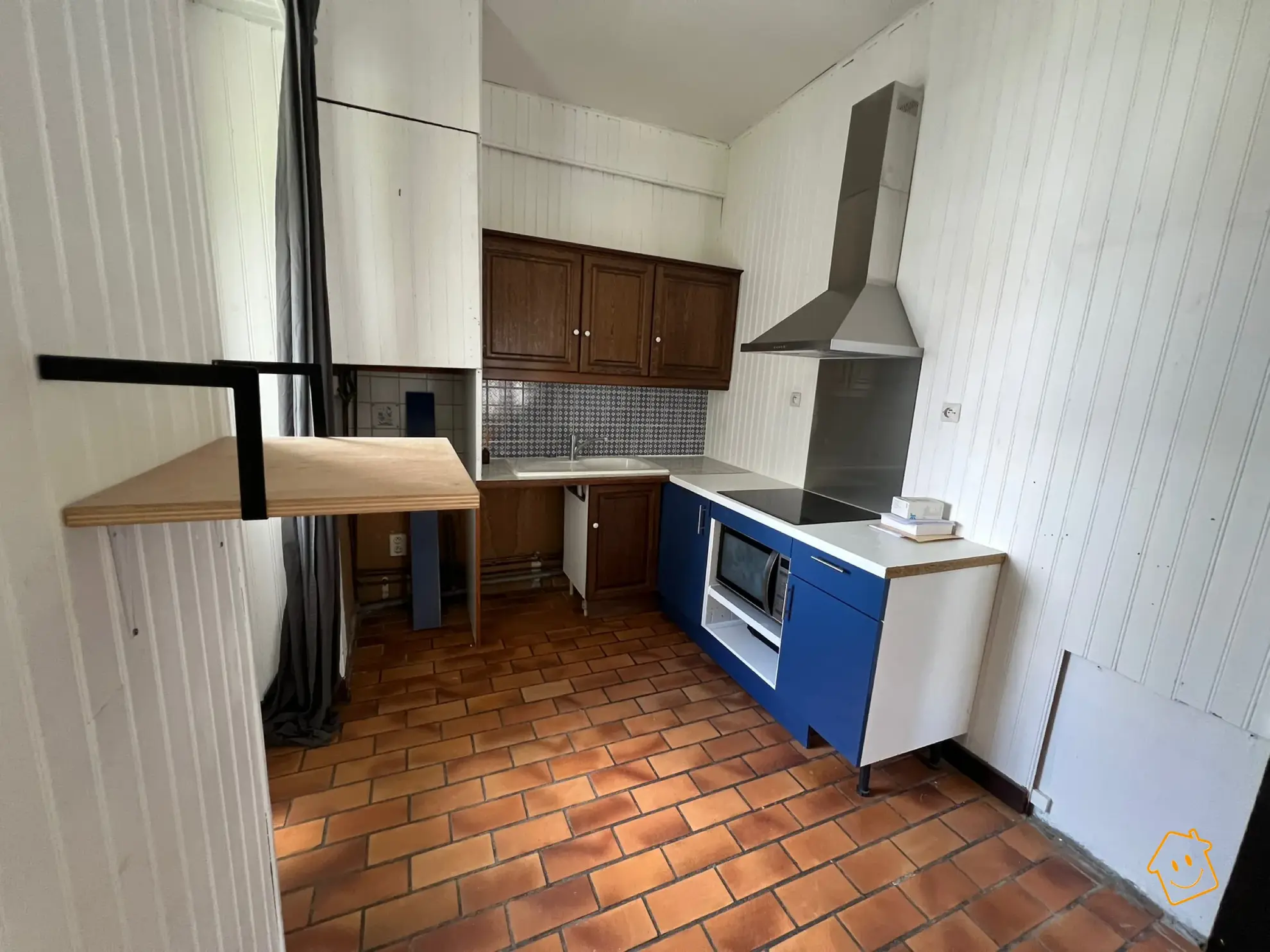 Appartement T4 proche centre de Bourges avec balcon et cave 