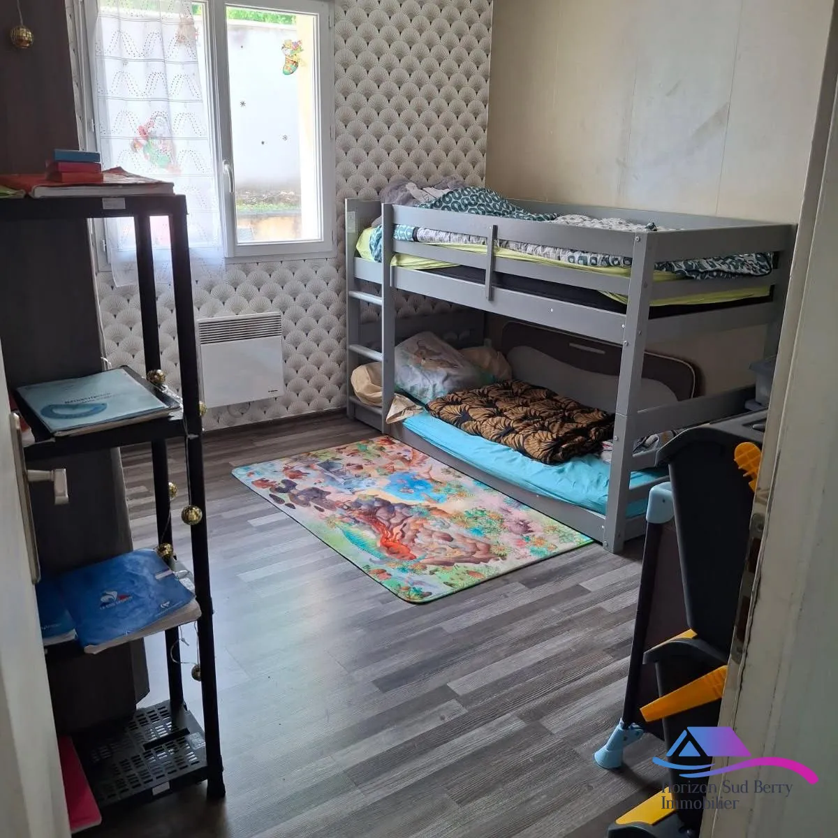 chambre Maison familiale à vendre à Saint-Florent-sur-Cher avec terrasse et jardin de 1000 m² 