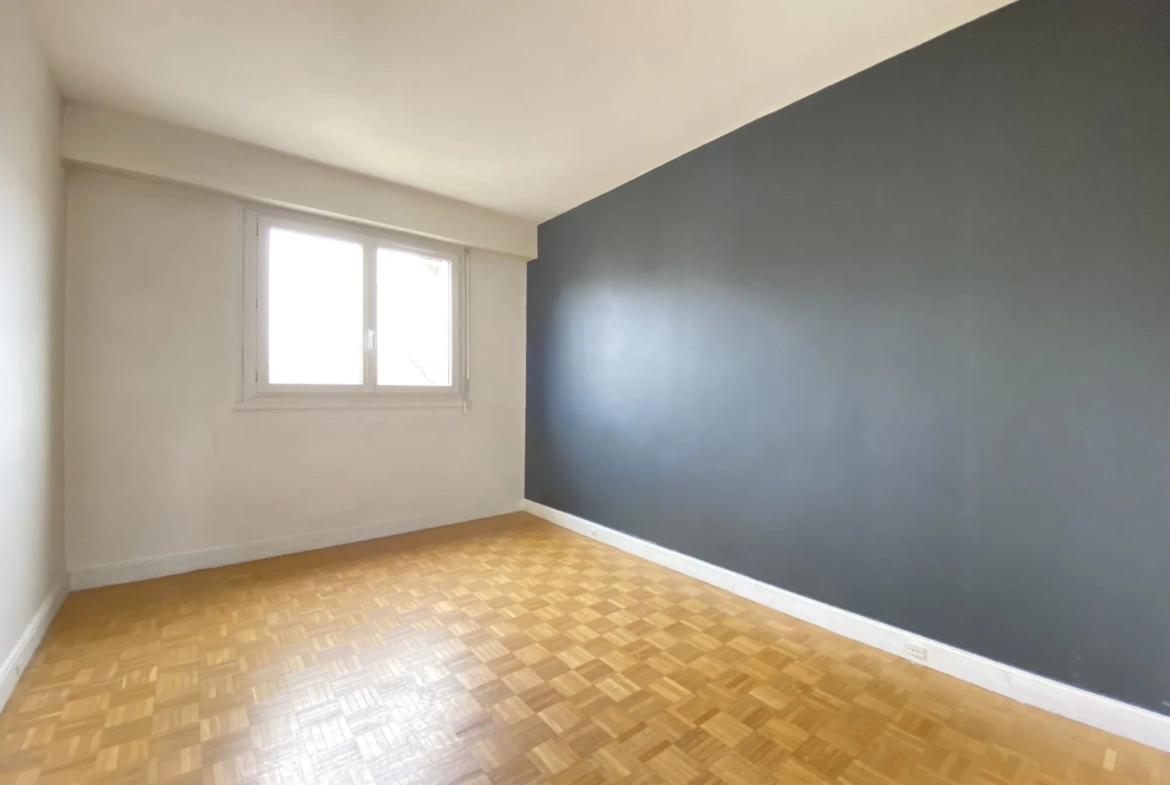 Bel appartement T3 de 63 m² à Juvisy-sur-Orge avec cave et loggia 