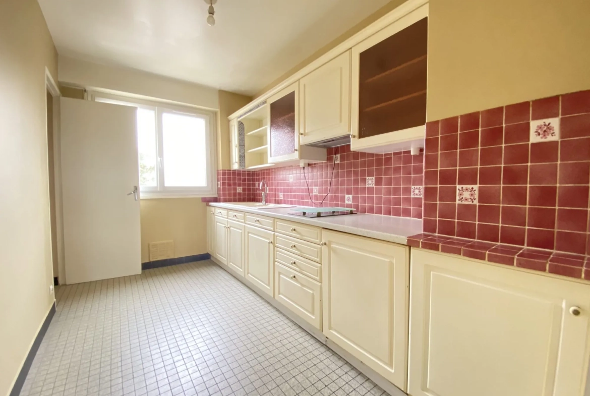 Bel appartement T3 de 63 m² à Juvisy-sur-Orge avec cave et loggia 