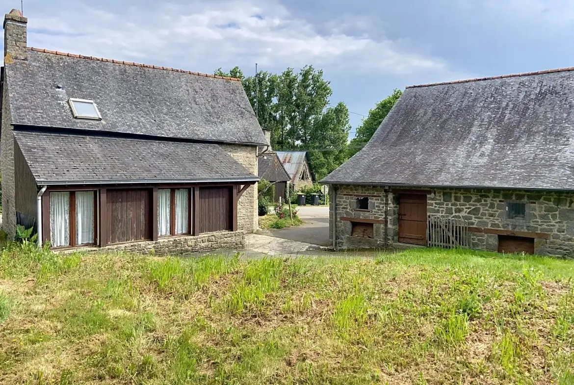 Charmante maison de campagne à rénover à Tremblay, 75 m² avec grand terrain 
