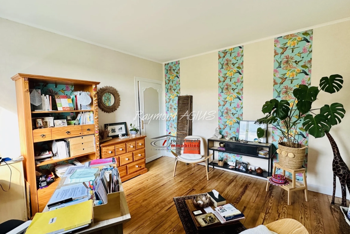 Maison de 5 chambres avec appartement indépendant et jardin à Pineuilh 