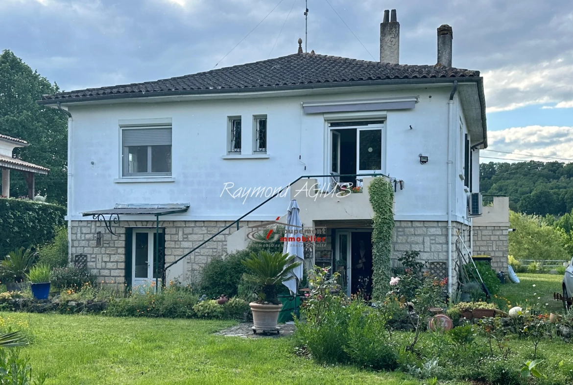 Maison de 5 chambres avec appartement indépendant et jardin à Pineuilh 