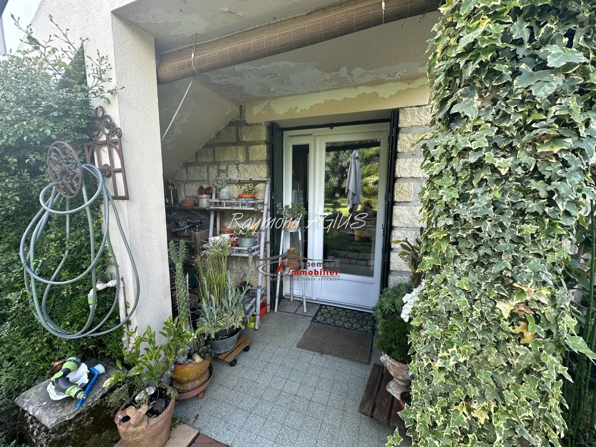 Maison de 5 chambres avec appartement indépendant et jardin à Pineuilh 