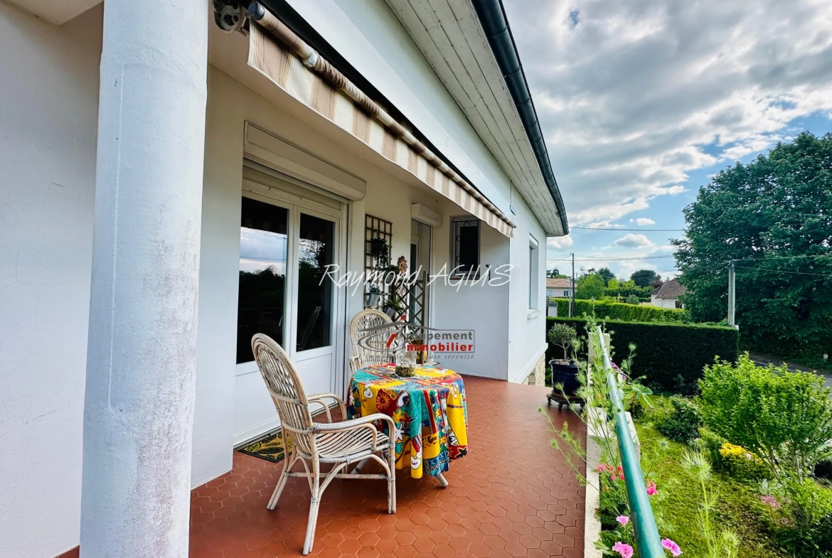 Maison de 5 chambres avec appartement indépendant et jardin à Pineuilh 