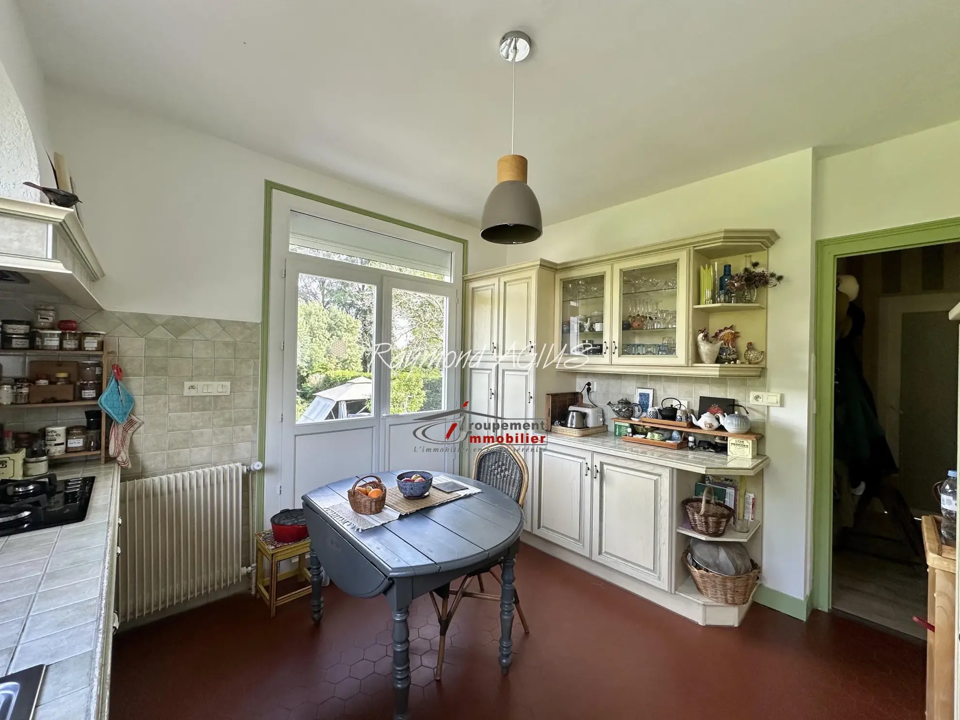 Maison de 5 chambres avec appartement indépendant et jardin à Pineuilh 