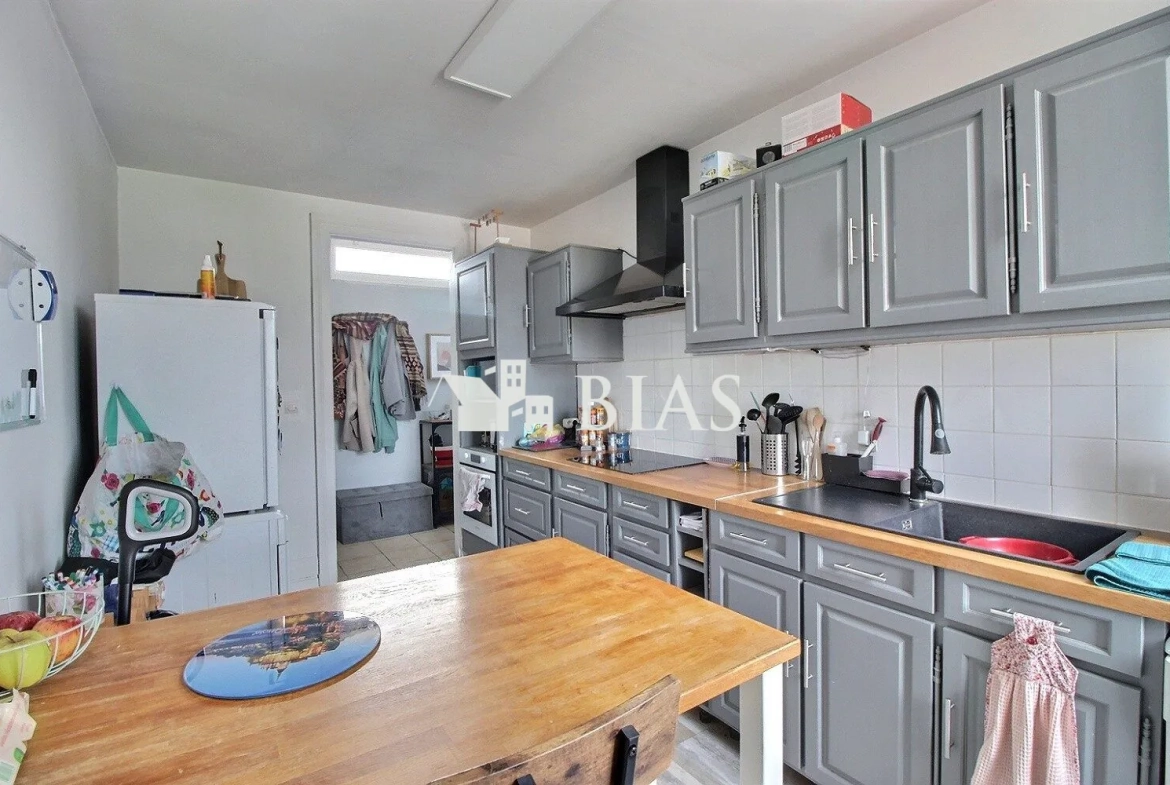 Achat Appartement T3 Lumineux avec Parking à Elbeuf 