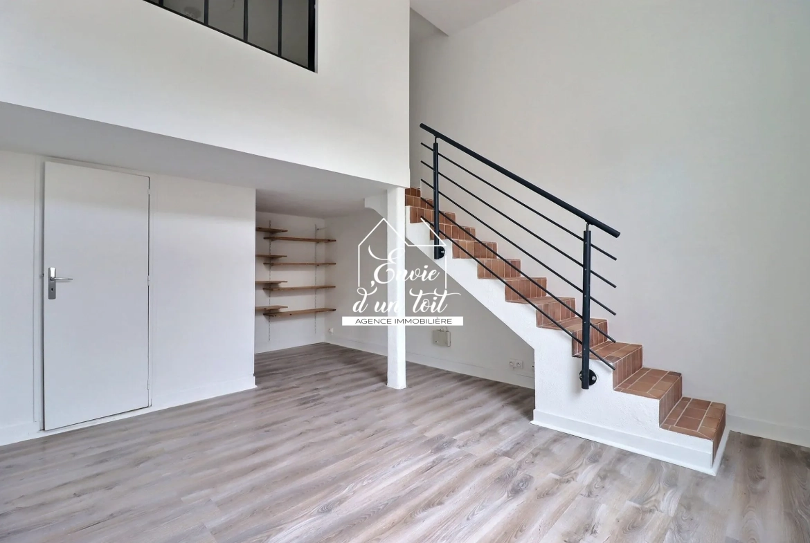 Appartement en duplex rénové avec cave dans le centre de Rouen 