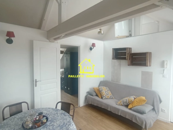 Appartement T2 à Honfleur de 26,90 m² avec vue dégagée et rénové