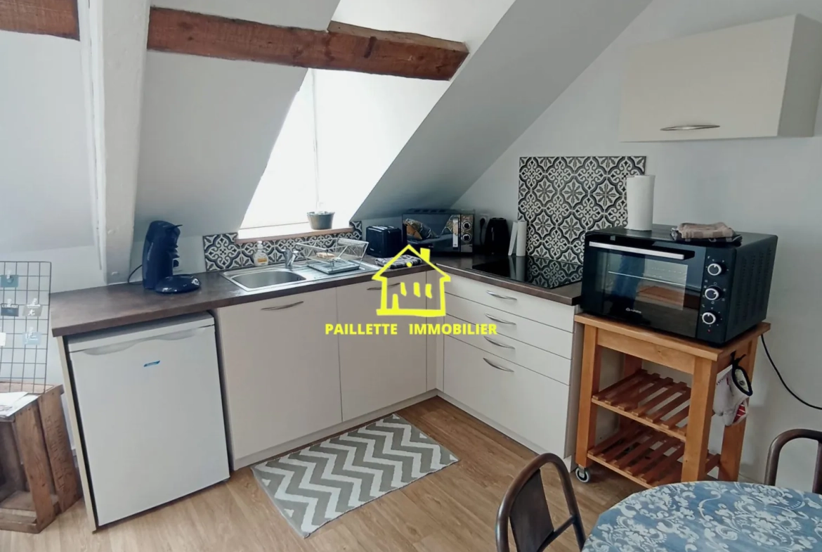 Appartement T2 à Honfleur de 26,90 m² avec vue dégagée et rénové 