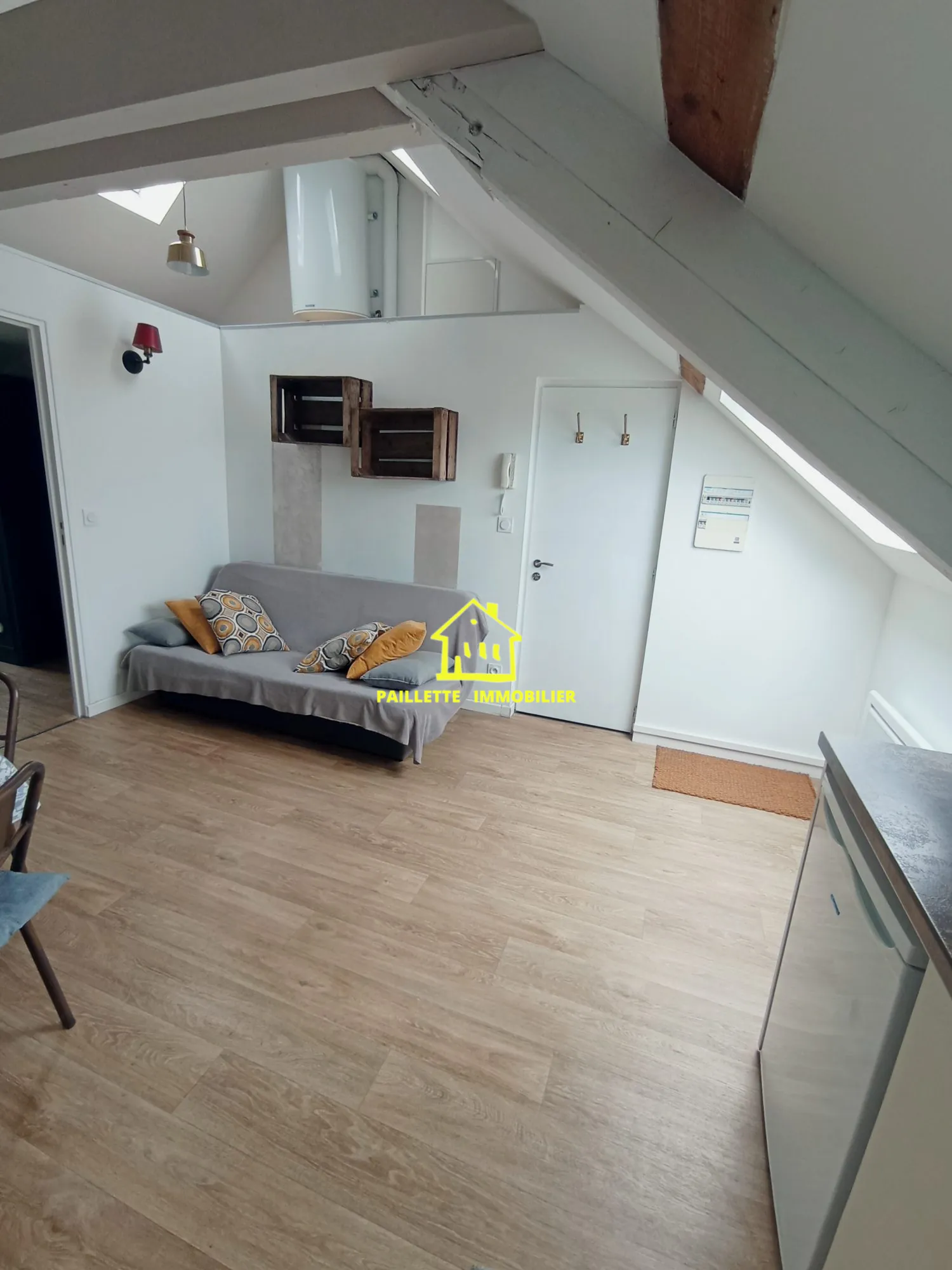 Appartement T2 à Honfleur de 26,90 m² avec vue dégagée et rénové 
