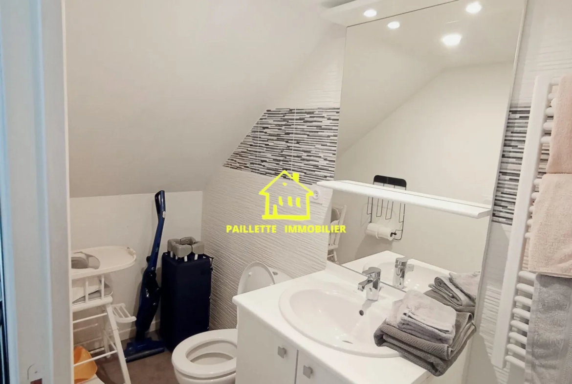Appartement T2 à Honfleur de 26,90 m² avec vue dégagée et rénové 