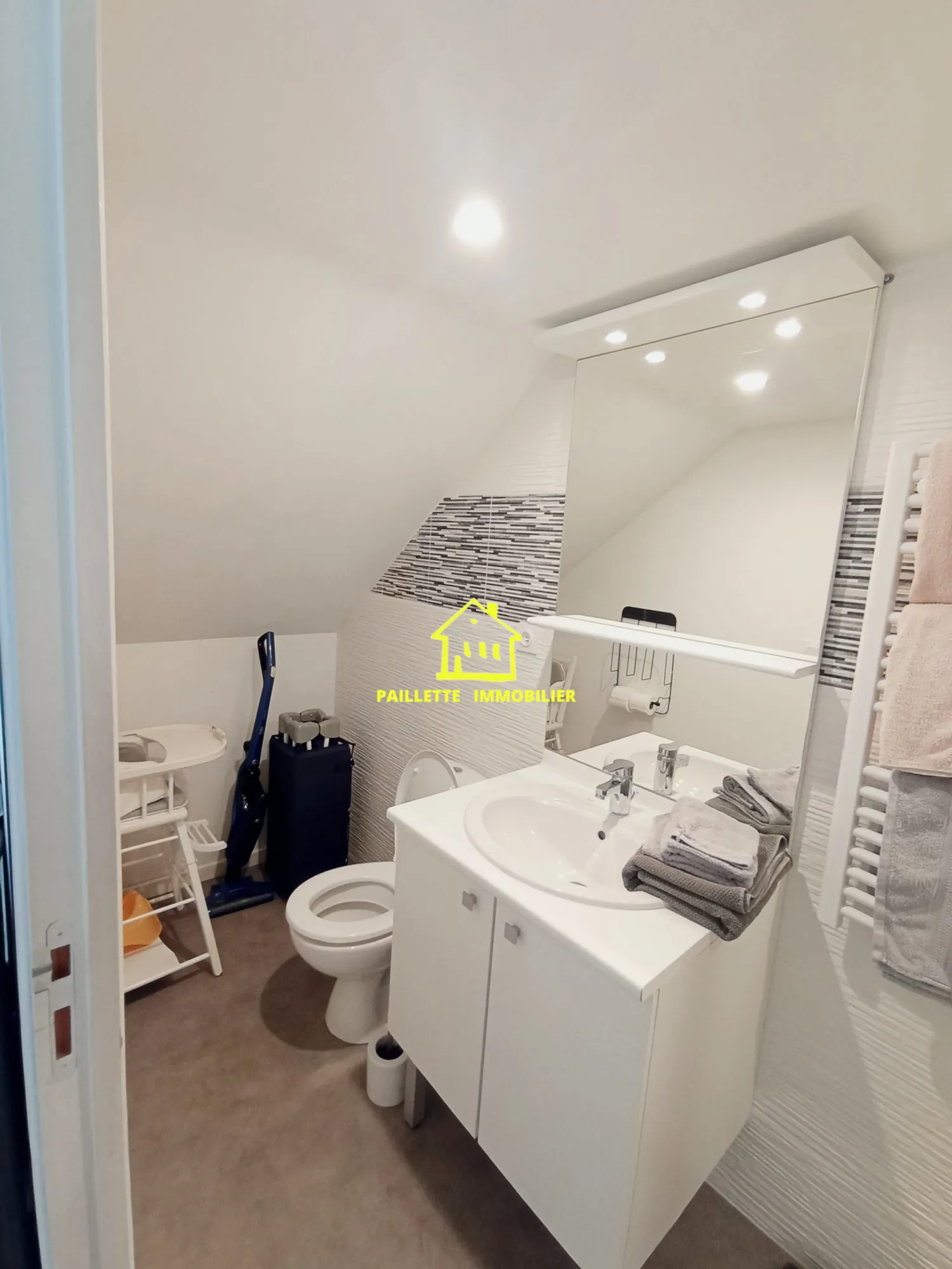 Appartement T2 à Honfleur de 26,90 m² avec vue dégagée et rénové 