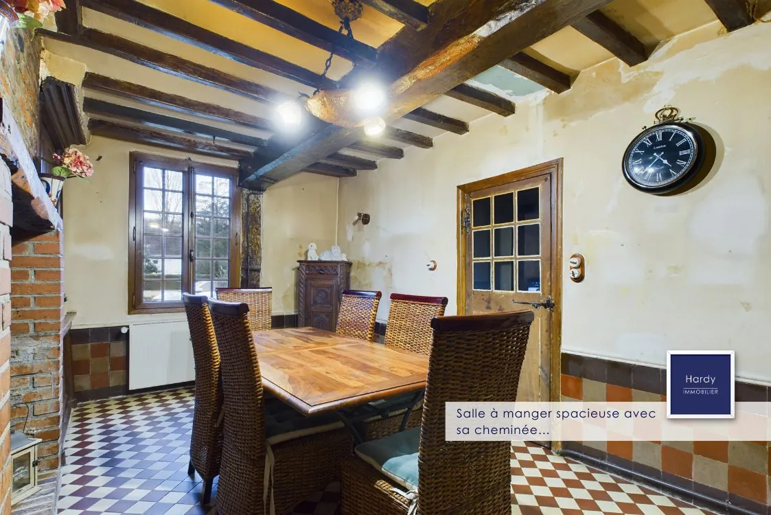 Maison à rénover de 180 m² à Auneuil avec 4 chambres et grand jardin 