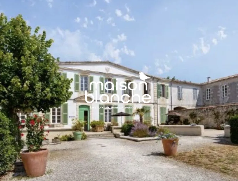 Investissement LMNP Appartement T1 Meublé à Saint-Martin-de-Ré – Rendement Sécurisé 