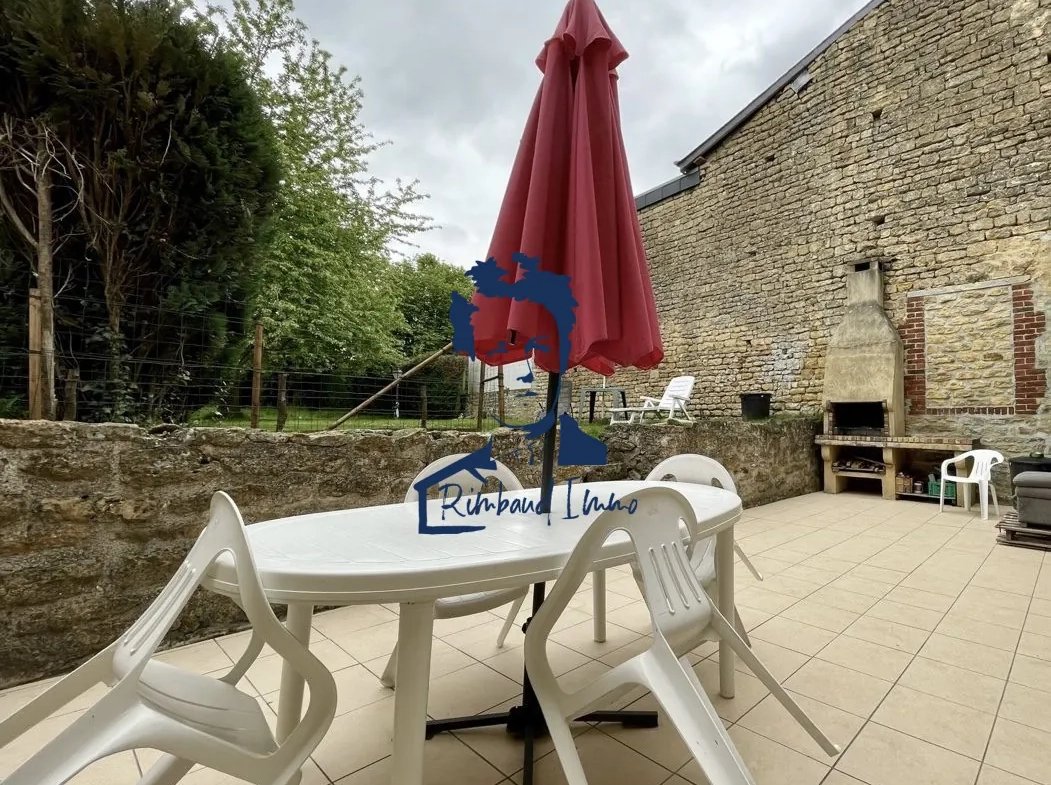 Maison familiale de 130 m² avec jardin à Prix-lès-Mézières 