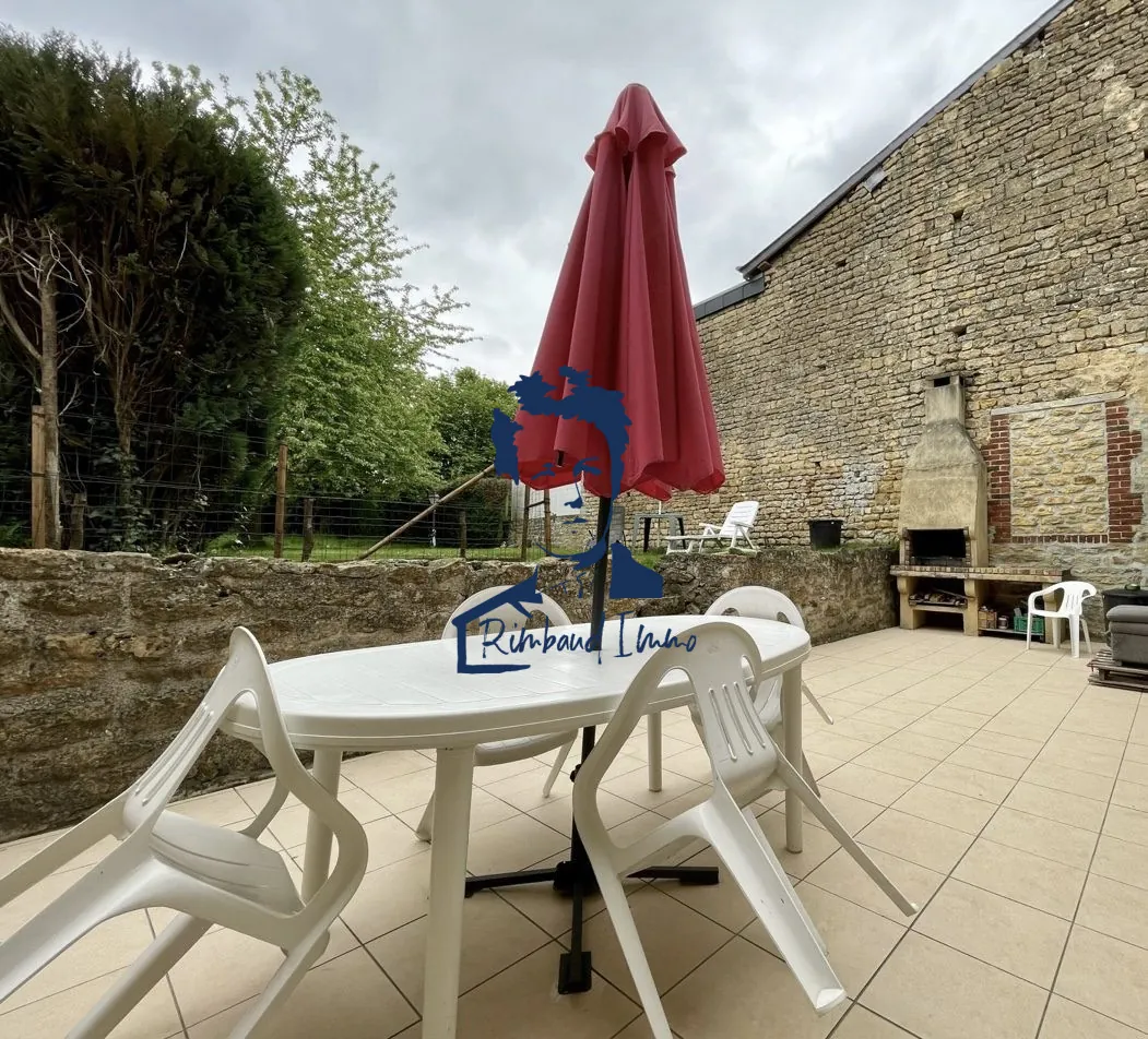 Maison familiale de 130 m² avec jardin à Prix-lès-Mézières 