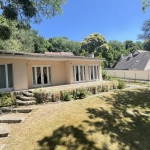 Maison de plain-pied à Boutigny-sur-Essonne avec jardin, terrasse et stationnement