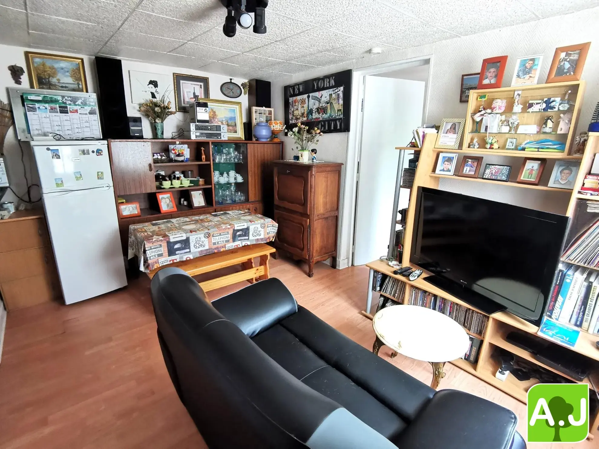 Charmant T2 loué à Ezy-sur-Eure avec garage et parking 