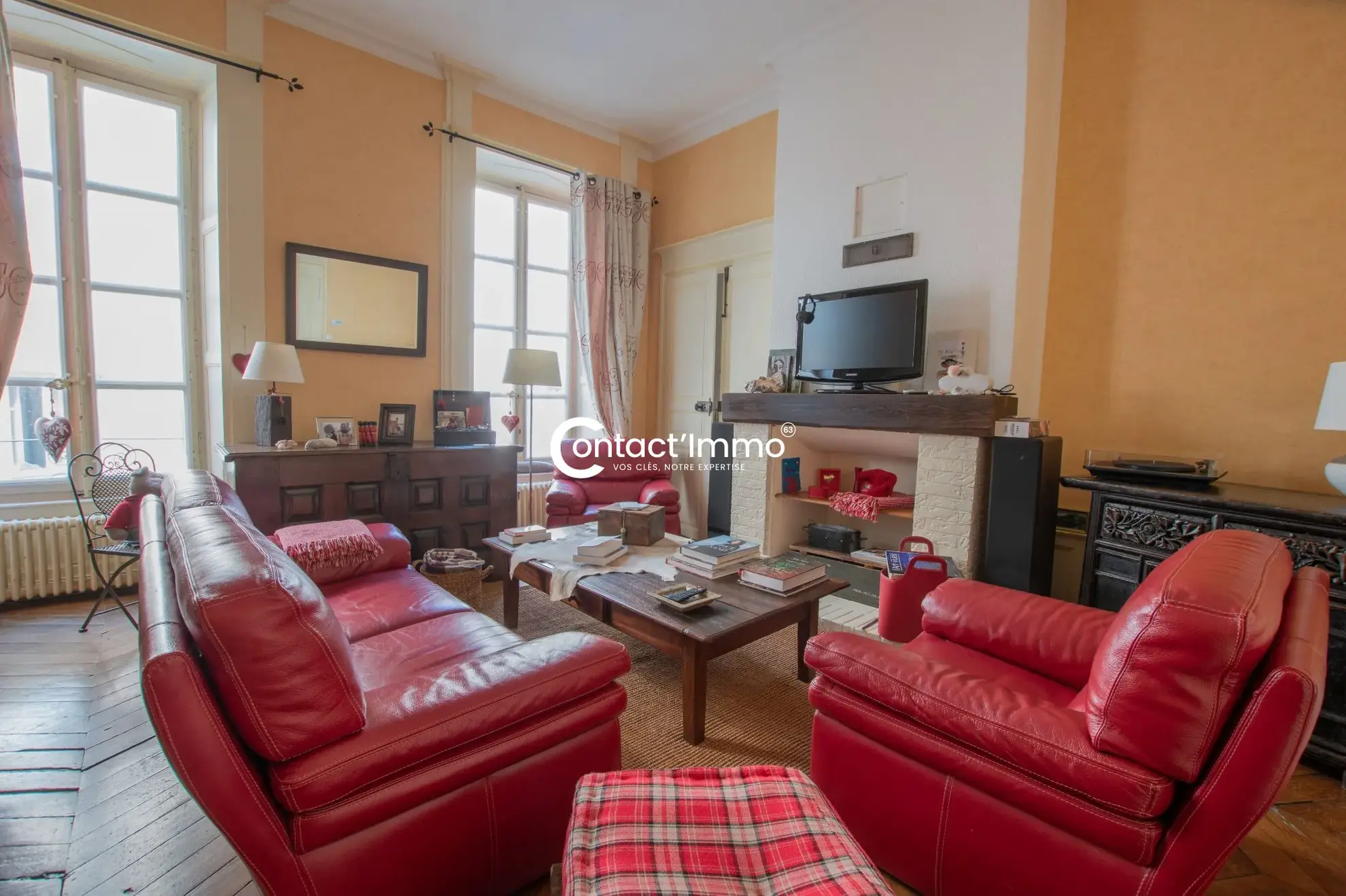 Appartement T5 de 143m² avec cave au cœur de Thiers 