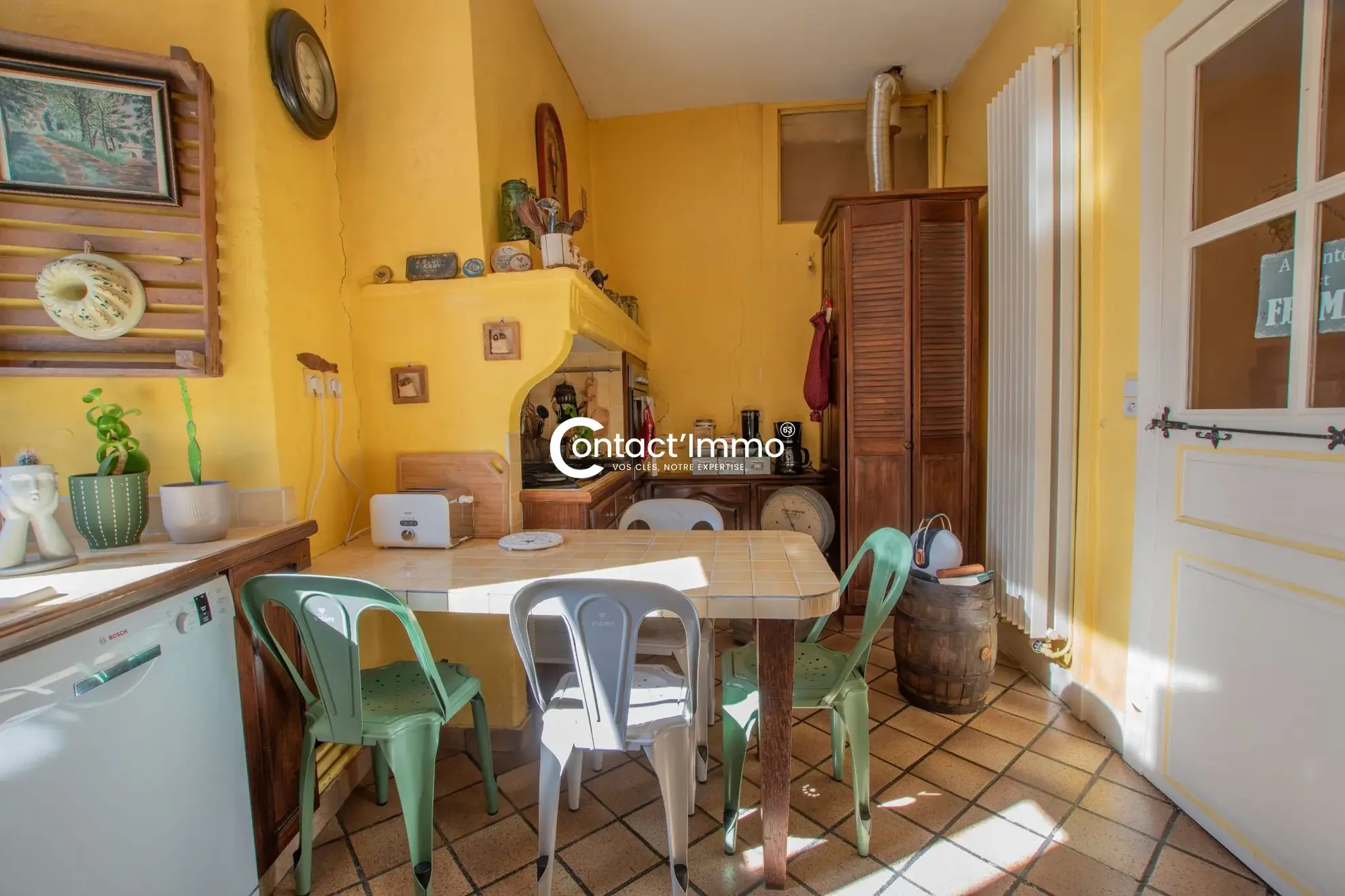 Appartement T5 de 143m² avec cave au cœur de Thiers 