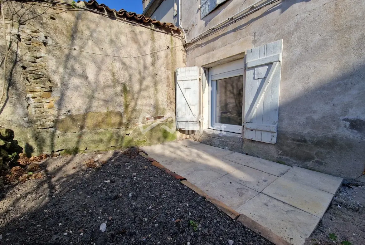 Charmant appartement T1 rénové de 20m² à Jarville-la-Malgrange avec terrasse 